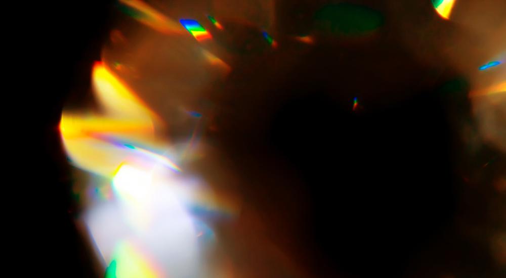 light refracting in multiple colors